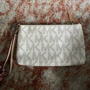 Michael Kors Wristlet